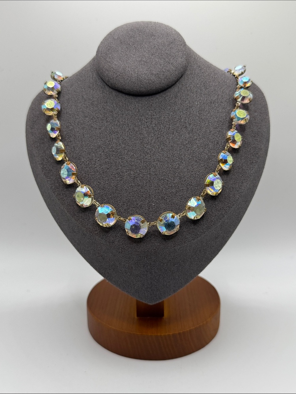 Vintage aurora borealis crystal bezel-set rivière necklace 1950s-1960s